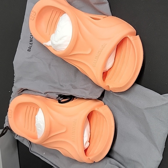 BALENCIAGA Mules - Picture 1 of 8